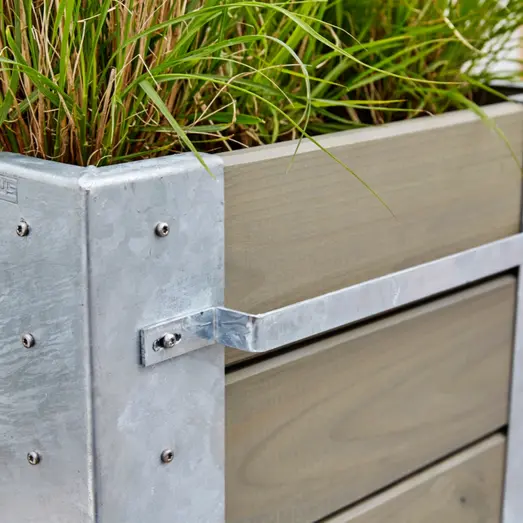 Cubic Blomsterkasse med hjul 120x50 cm gråbrun