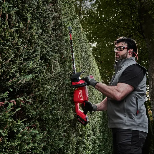 Milwaukee M18 FHET60-0 18V hækkeklipper 60 cm solo