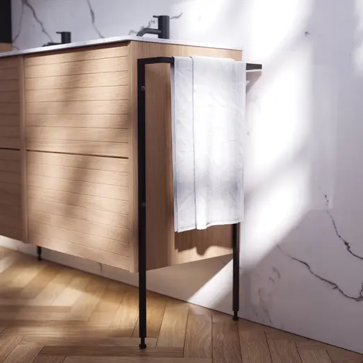 Scanbad Redefined håndklædestang sort 40x80x10 cm