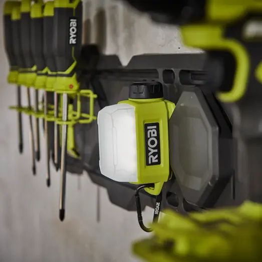 Ryobi RLA4-0 4V USB områdelampe