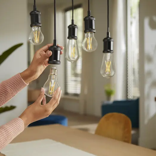 Philips Smart WiZ white LED pære E27 6,7W standard klar