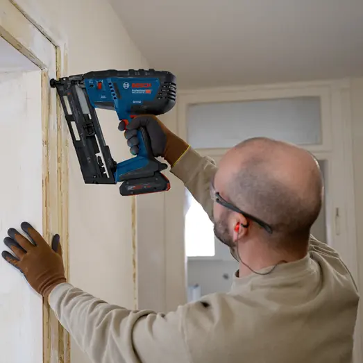 Bosch GNH 18V-64-2 M Professional trædykkerpistol solo