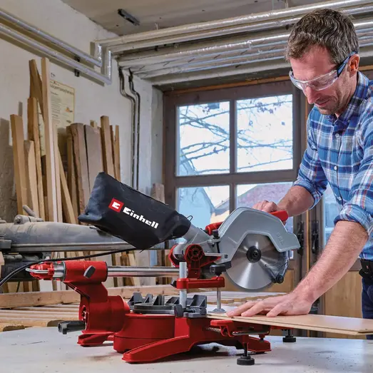 Einhell TC-SM 216 Kap-/geringssav Ø216 mm  230V/1600W