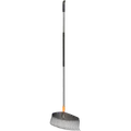 Fiskars ergonomic løvrive lige skaft 52x6x174 cm