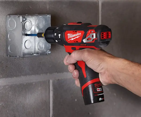 Milwaukee M12