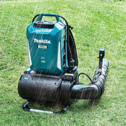 Makita UB002CZ02 36V rygbåren løvblæser
