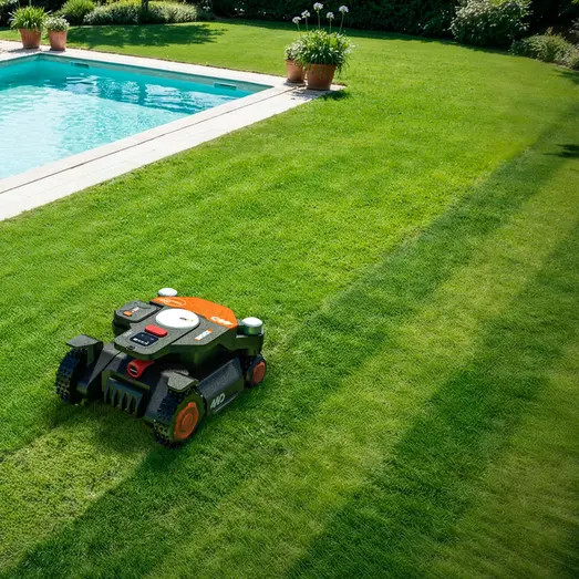 Worx WR341E Vision Cloud 4WD robotplæneklipper AI-RTK 1000 m²