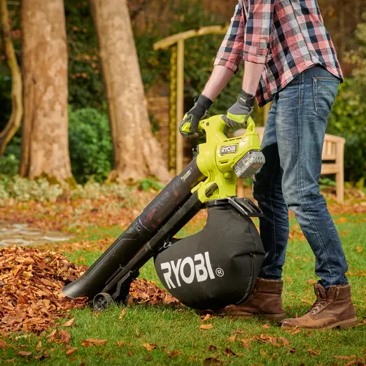 Ryobi RY18BVXA-0 løvblæser 18V ONE+ solo