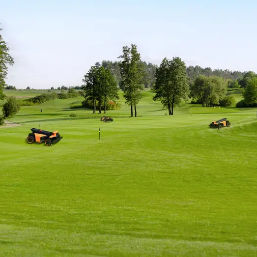 Navimow CM120M1E Terranox robotplæneklipper 12000 m² inkl. garage