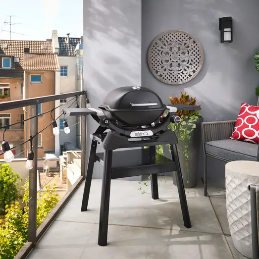 Weber® Q1200N gasgrill med stander