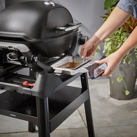 Weber Q1200N gasgrill med stander