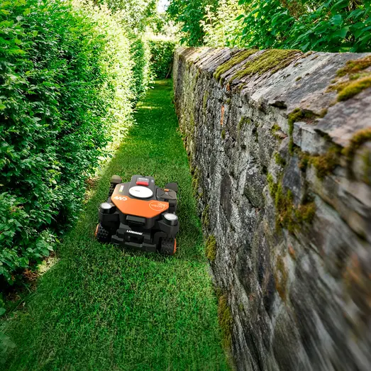 Worx WR341E Vision Cloud 4WD robotplæneklipper 1000 m² inkl. garage