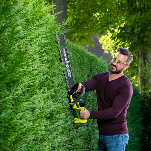 Ryobi RY18HT55A-0 18V ONE+ hækkeklipper 55 cm solo