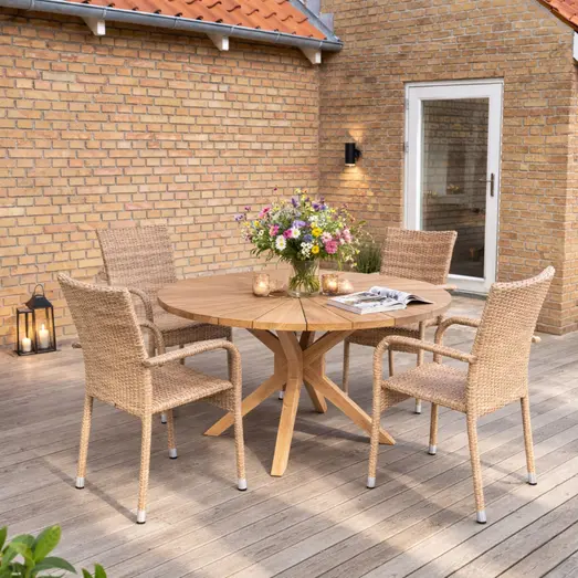 Bork/Nordsø havemøbelsæt med bord og 4 stole teak/natur