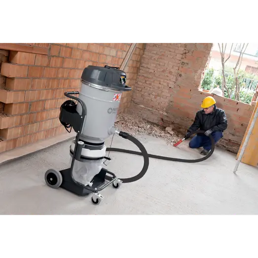 Nilfisk støvsuger VHS120H inkl. tilbehør