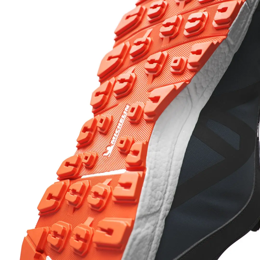 Solid Gear - Michelin® ydersål
