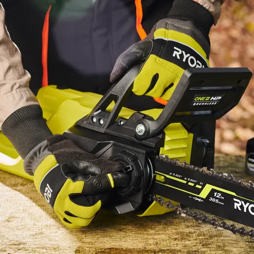 Ryobi RY18CSX30A-150 18V ONE+ kædesav 5,0 Ah batteri og lader