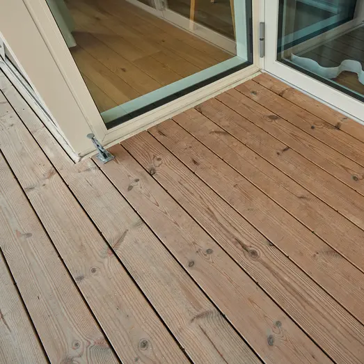 ThermoWood® terrassebrædder høvlet afrundede hjørner 32x150 mm