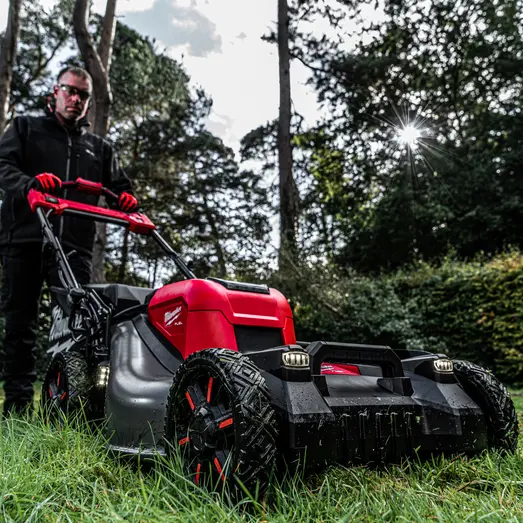 Milwaukee M18™ F2LM53-122 plæneklipper