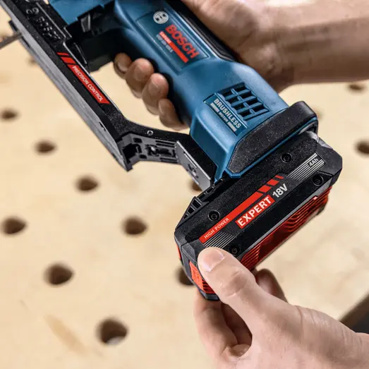Bosch EXST 18V-155s stiksav solo