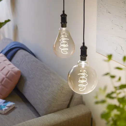 Philips Smart WiZ white LED pære E27 6,7W mega globe guld