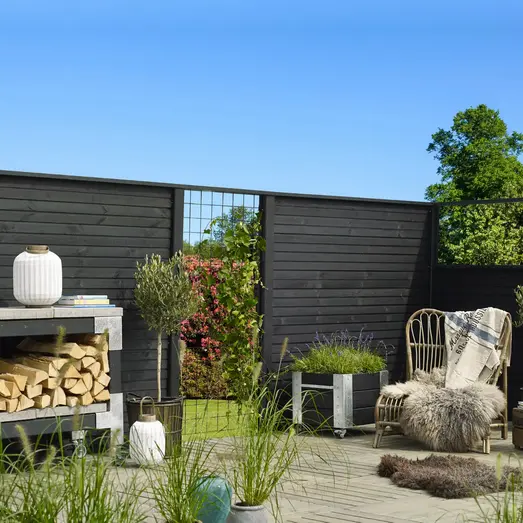 PLUS Plank Profilhegn 174×166 cm Sort