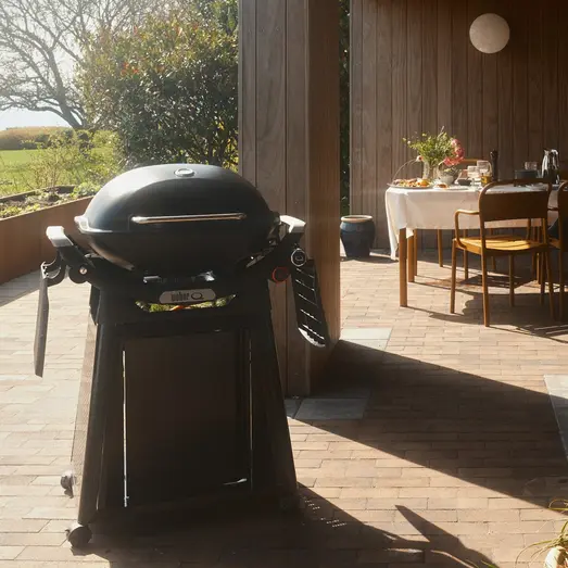 Weber® Q3200N+ gasgrill inkl. vogn