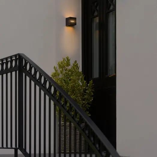 Nordlux Rivo udendørs LED væglampe sort