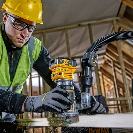 DeWALT DCW604N-XJ kant/overfræser 18V solo