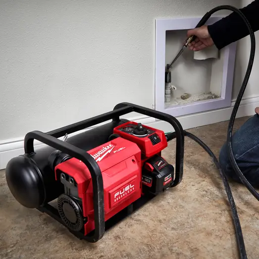 Milwaukee M18™ FAC-0 kompressor