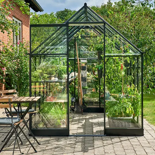 Halls Qube 66 minidrivhus sort med hærdet glas 3,9 m²