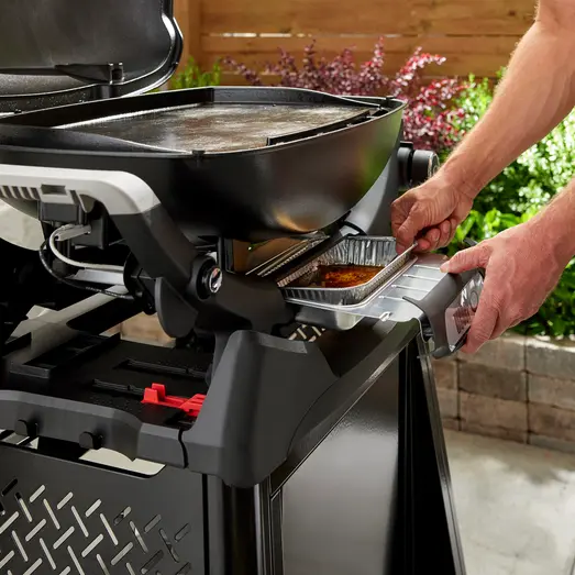 Weber Premium Q2200N gasgrill inkl. vogn