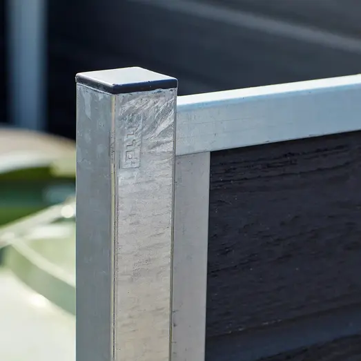 PLUS Renovationsskjul Artura m/stålstolper til nedstøbning