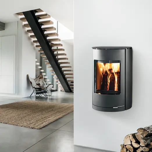 Westfire Uniq 36 væghængt brændeovn sort