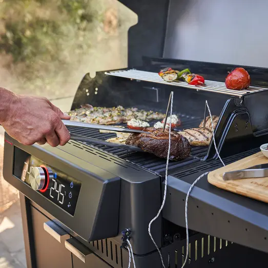 Char-Broil Evolve digital intelligent gasgrill