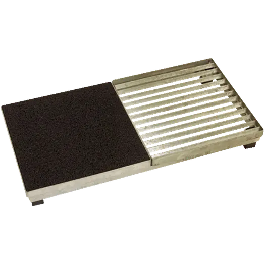 Plus Cubic rist inkl. måtte 40x80 cm sort