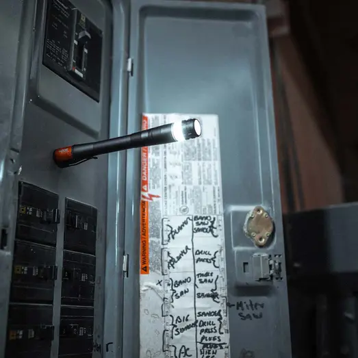 NEBO Inspector pencillygte hybrid 500 lumen