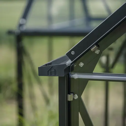 Halls ICON Gardenhouse 6 8,6 m² sort m/3 mm hærdet glas og fundament